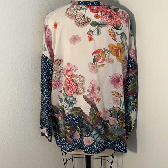 Johnny Was Blouse - Picture 3 of 4